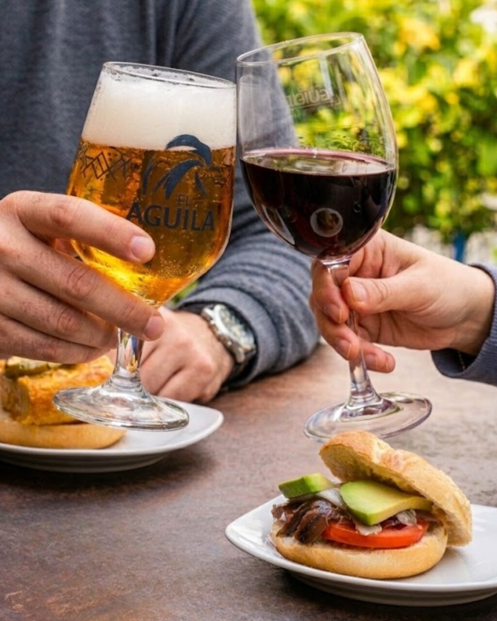 Instagram post from cafeteria.hemisferio. This post is in position 0.